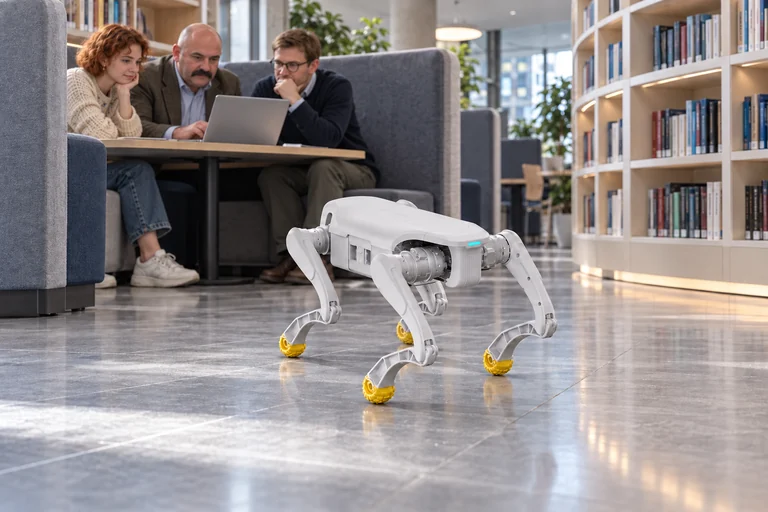 AGIBOT D1 EDU – Robotikprojekt in einer Bibliothekswerkstatt